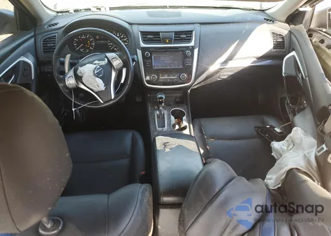 2018 Nissan Altima 2.5 z USA, uszkodzony, nr VIN 1N4AL3AP7JC247837